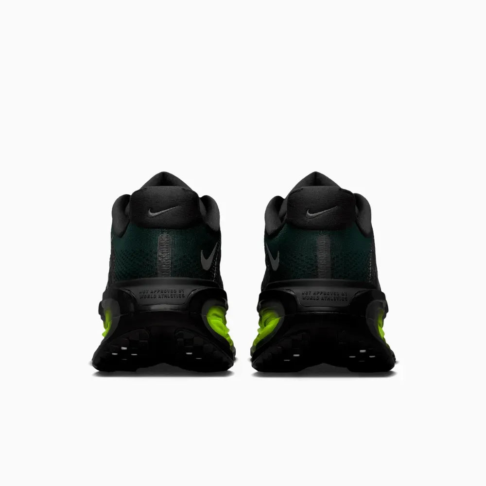 Vomero Premium Black Volt