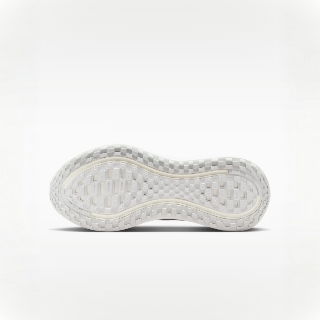 Vomero Plus White