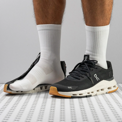 Cloudnova Form 2 Ivory | Black