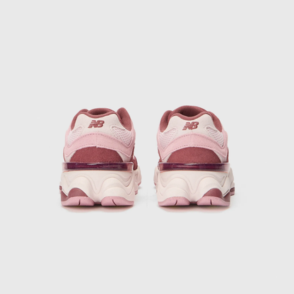 9060 "Pink Red Velvet"