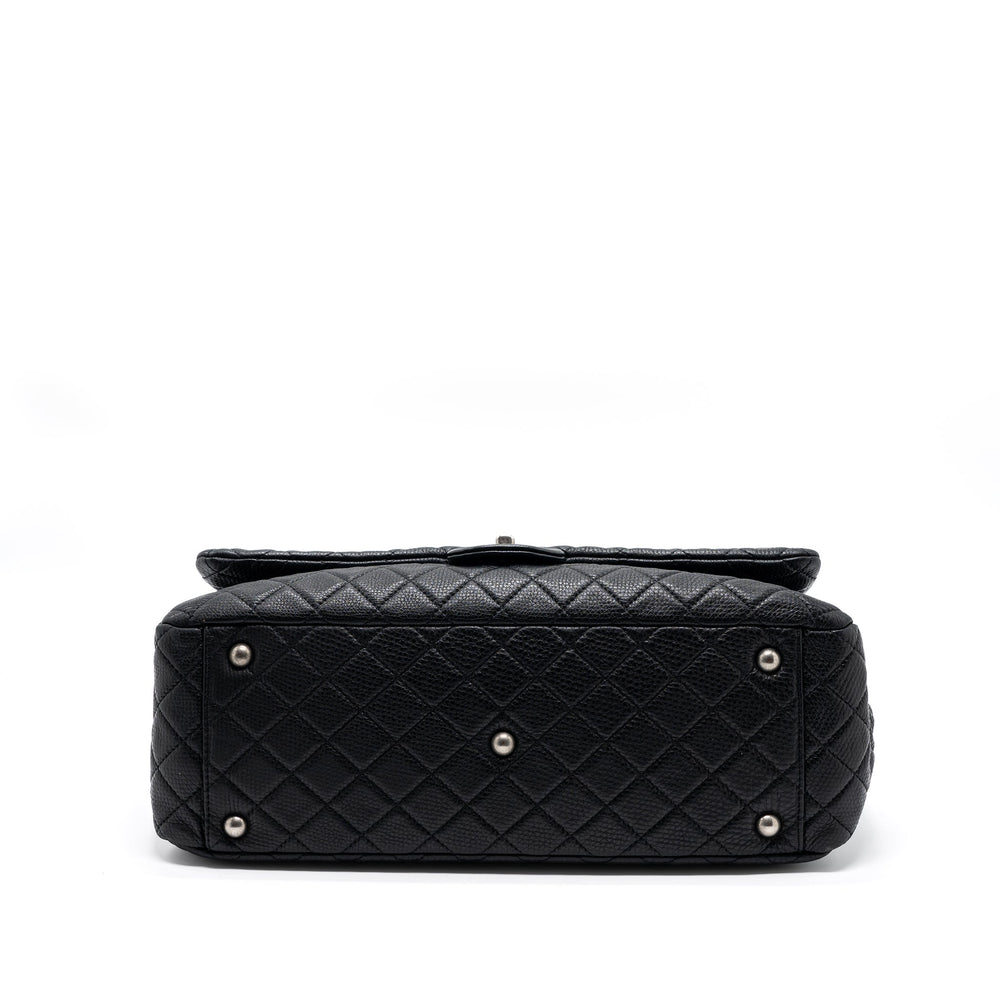 CHANEL XXL CLASSIC TRAVEL FLAP CALFSKIN BLACK RUTHENIUM HARDWARE