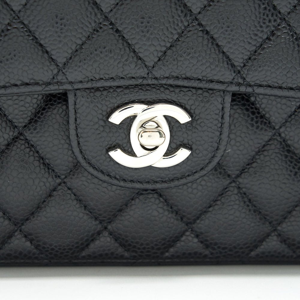 CHANEL CLASSIC SMALL DOUBLE FLAP CAVIAR