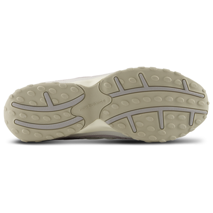 New Balance 204L - Women's - Truffle Salt/Reflection